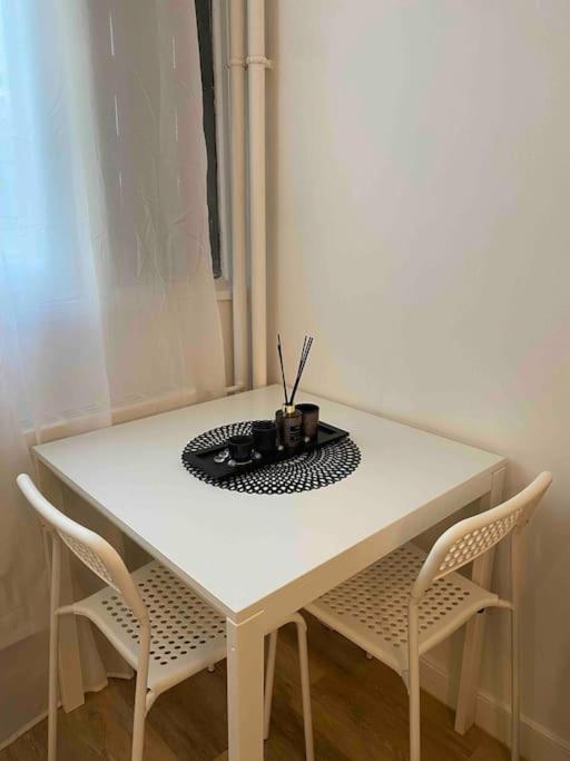 Luxsuite Aubervilliers Bagian luar foto